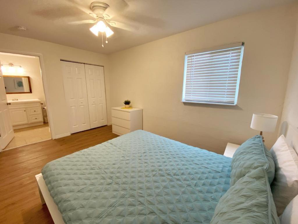 فيلا *New*Sunshine Gorgeous- 3Bd/2Ba -Private Backyard! بورت أورنج المظهر الخارجي الصورة